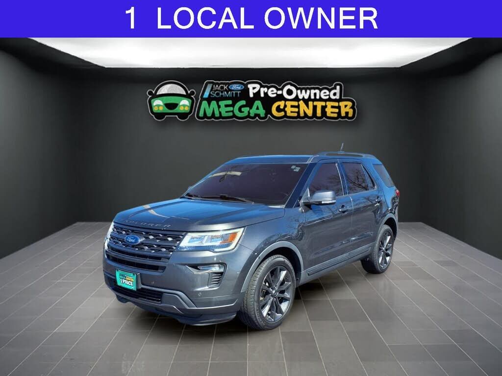 2018 FORD Explorer