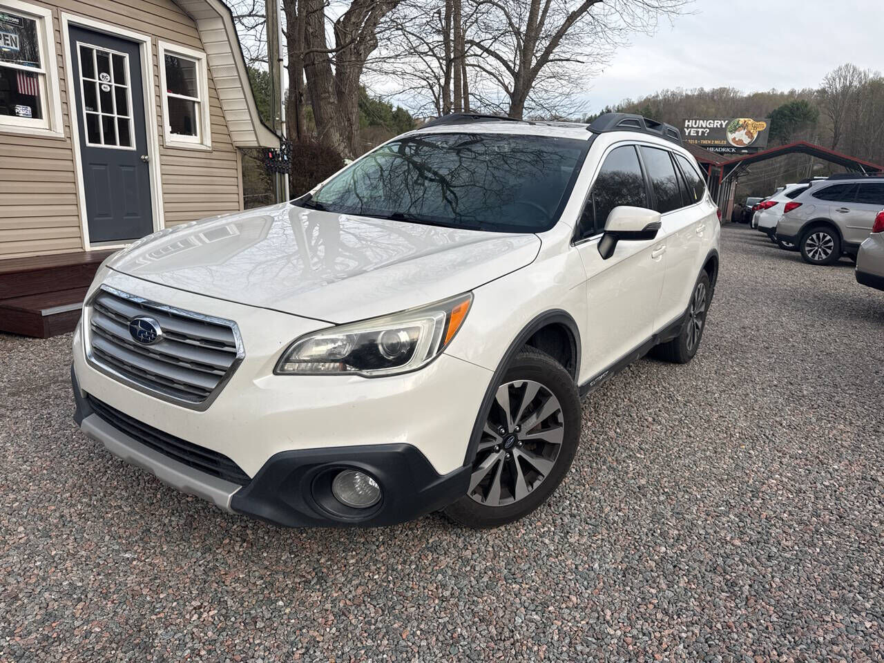 2016 SUBARU Outback