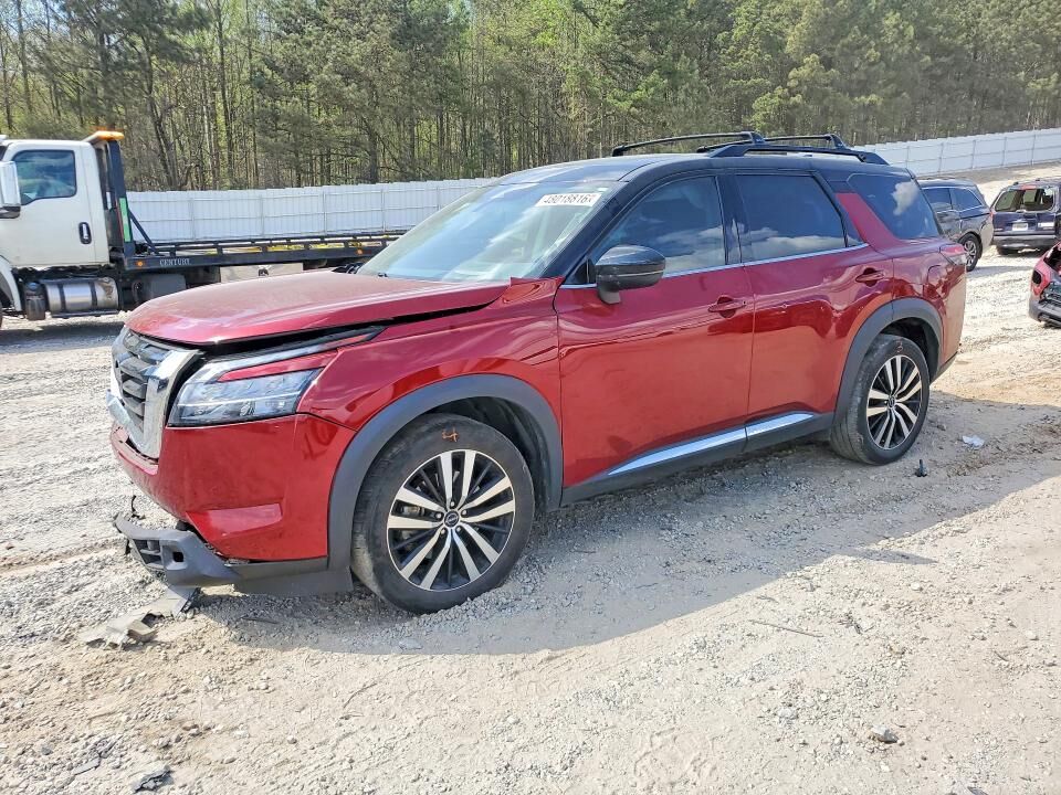 2023 NISSAN Pathfinder