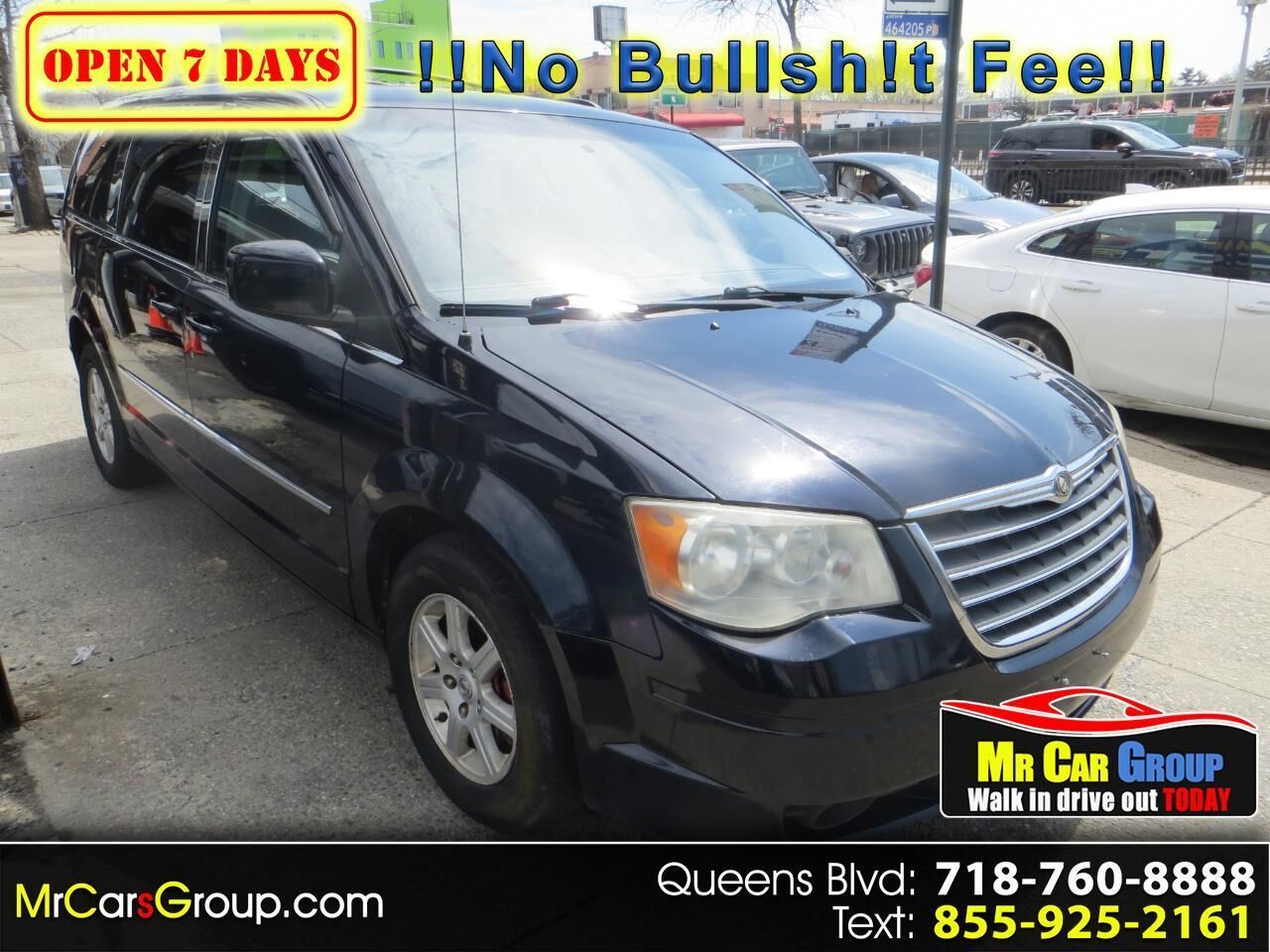 2010 CHRYSLER Town and Country