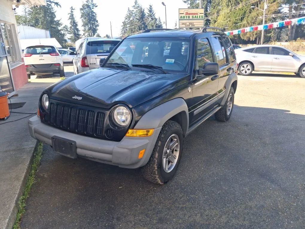 2005 JEEP Liberty