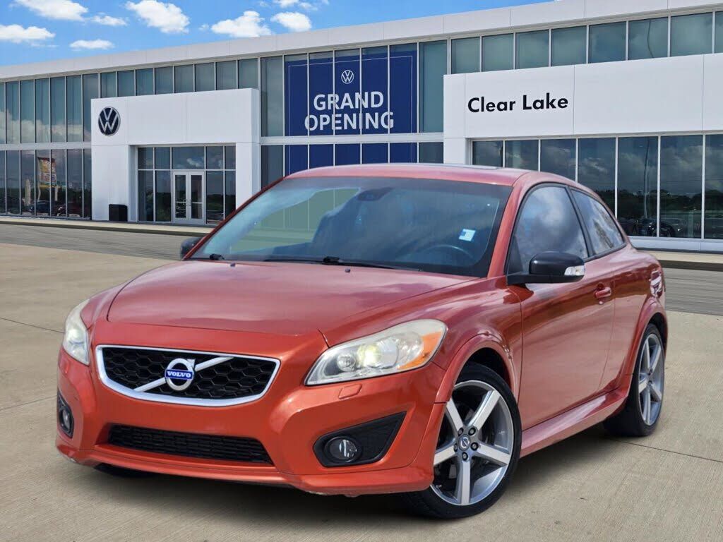 2011 VOLVO C30