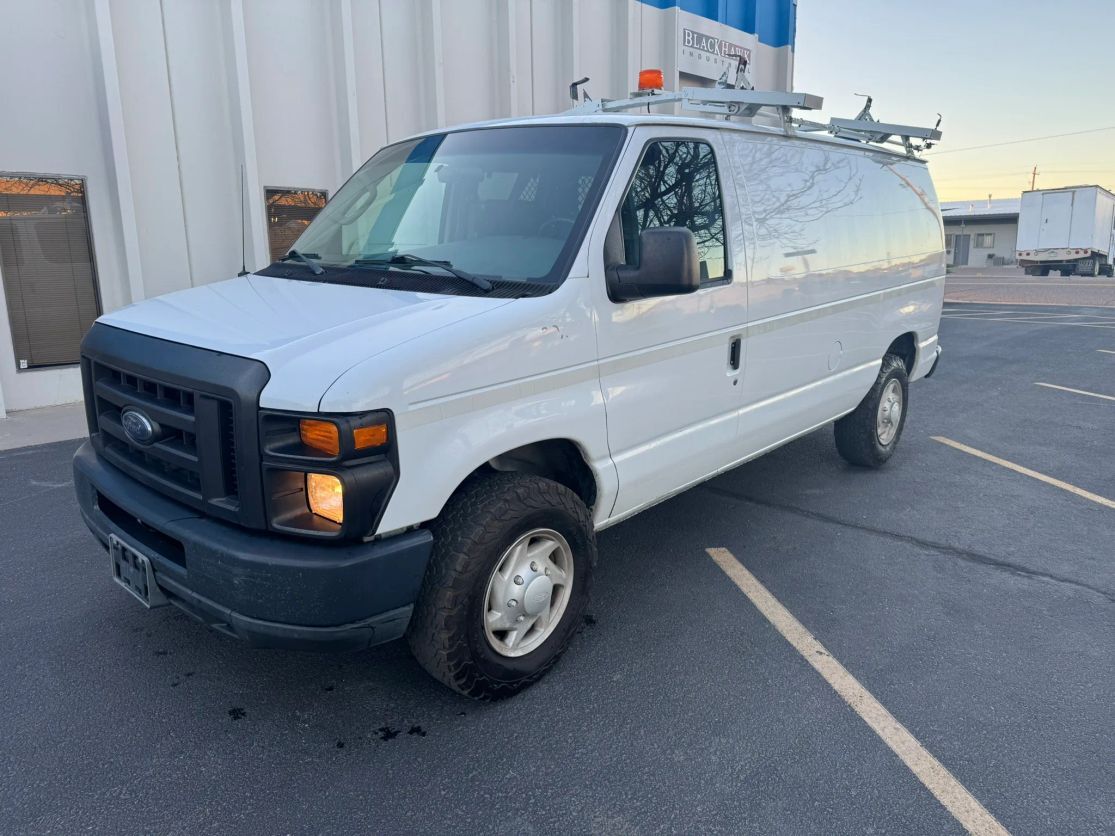 2008 FORD E-250