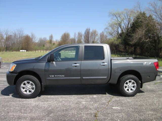2006 NISSAN Titan