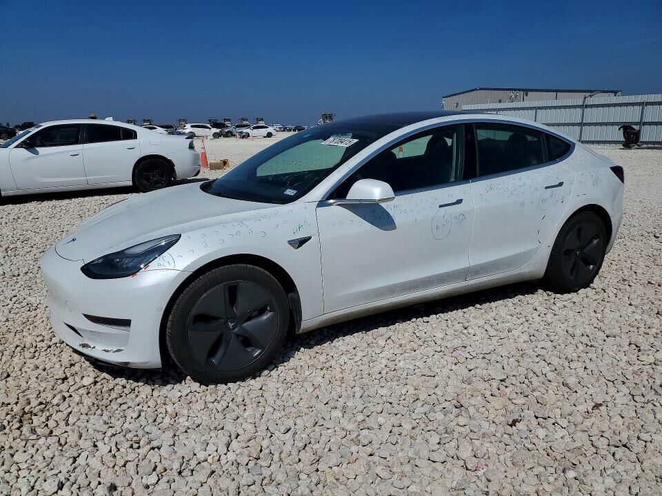 2020 TESLA Model 3