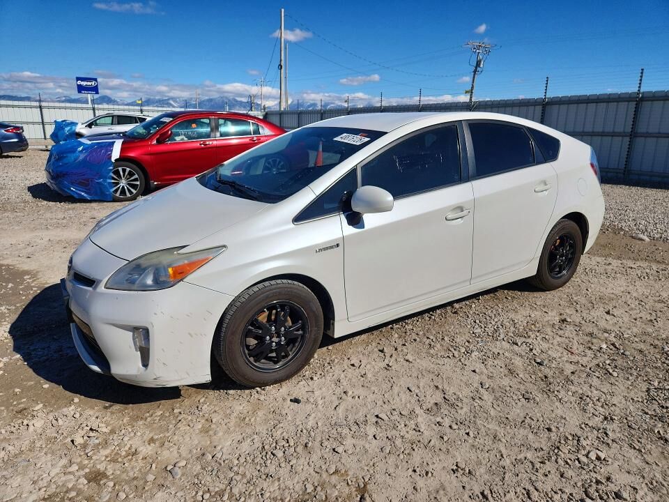 2013 TOYOTA PRIUS