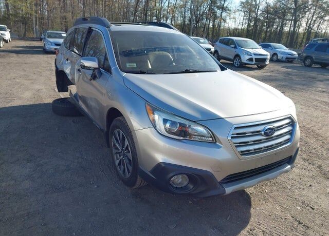 2017 SUBARU Outback