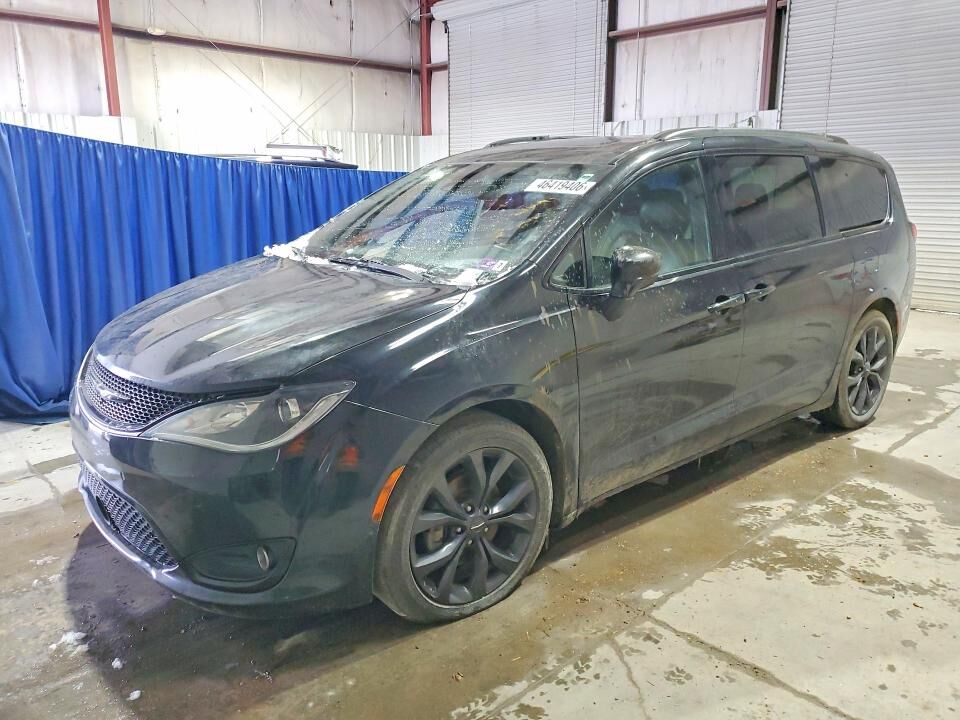 2019 CHRYSLER Pacifica