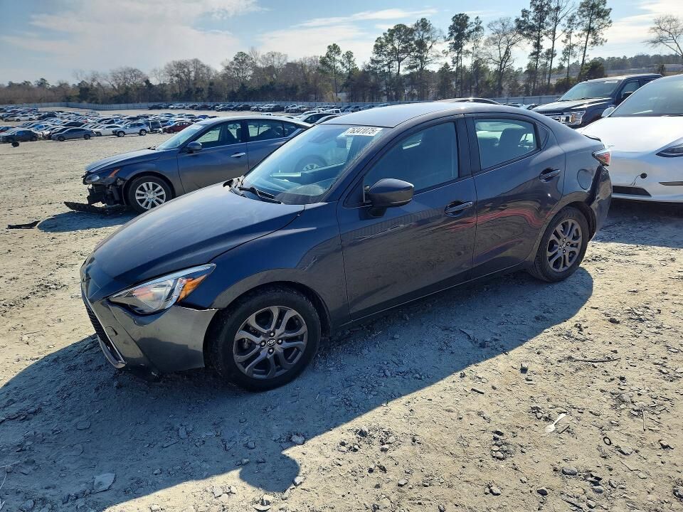 2019 TOYOTA Yaris