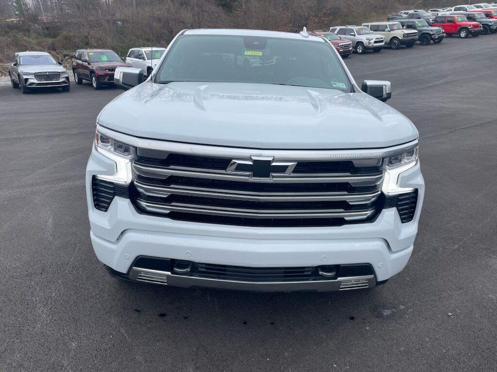 2026 CHEVROLET Silverado