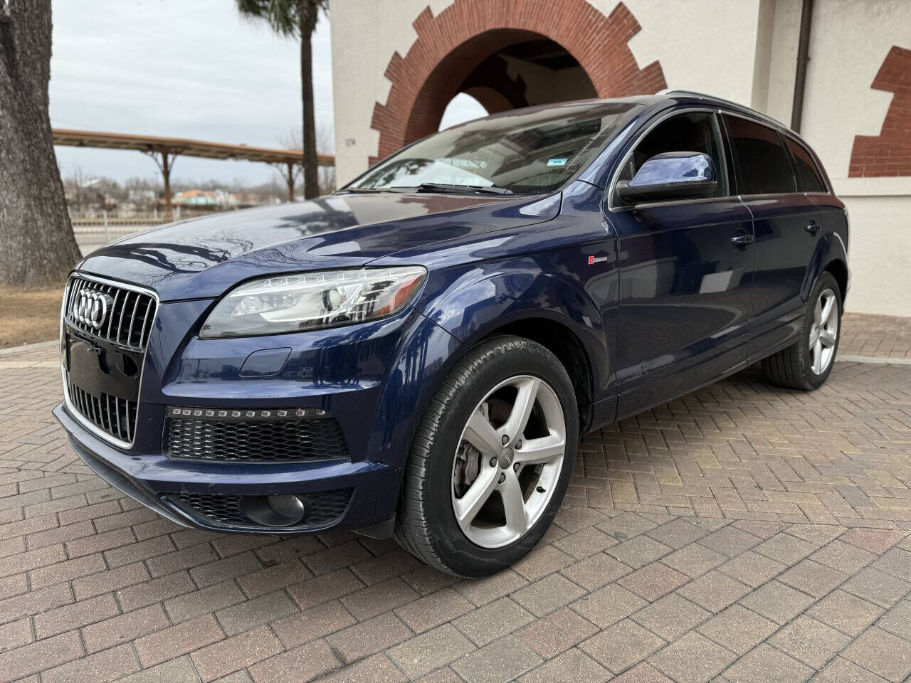 2012 AUDI Q7