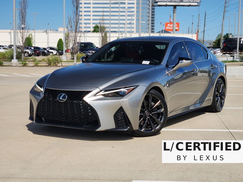 2022 LEXUS IS