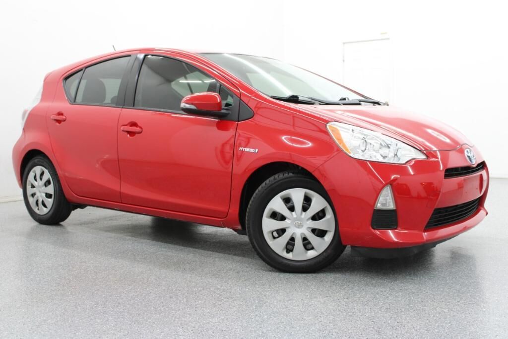 2012 TOYOTA Prius