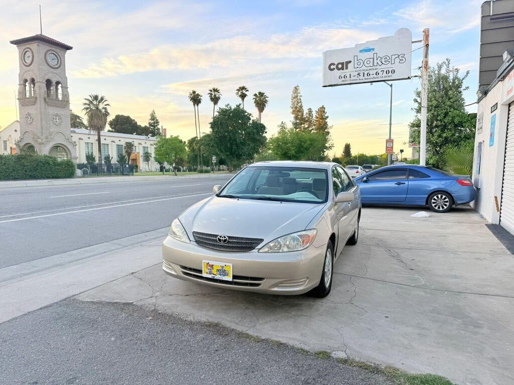 2003 TOYOTA Camry