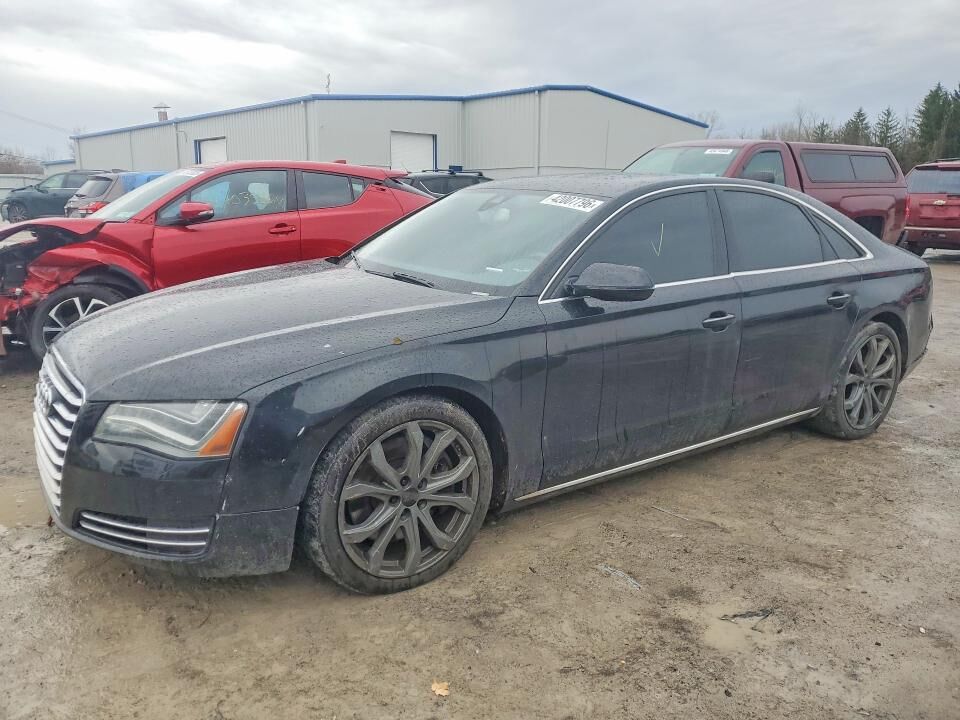 2011 AUDI A8