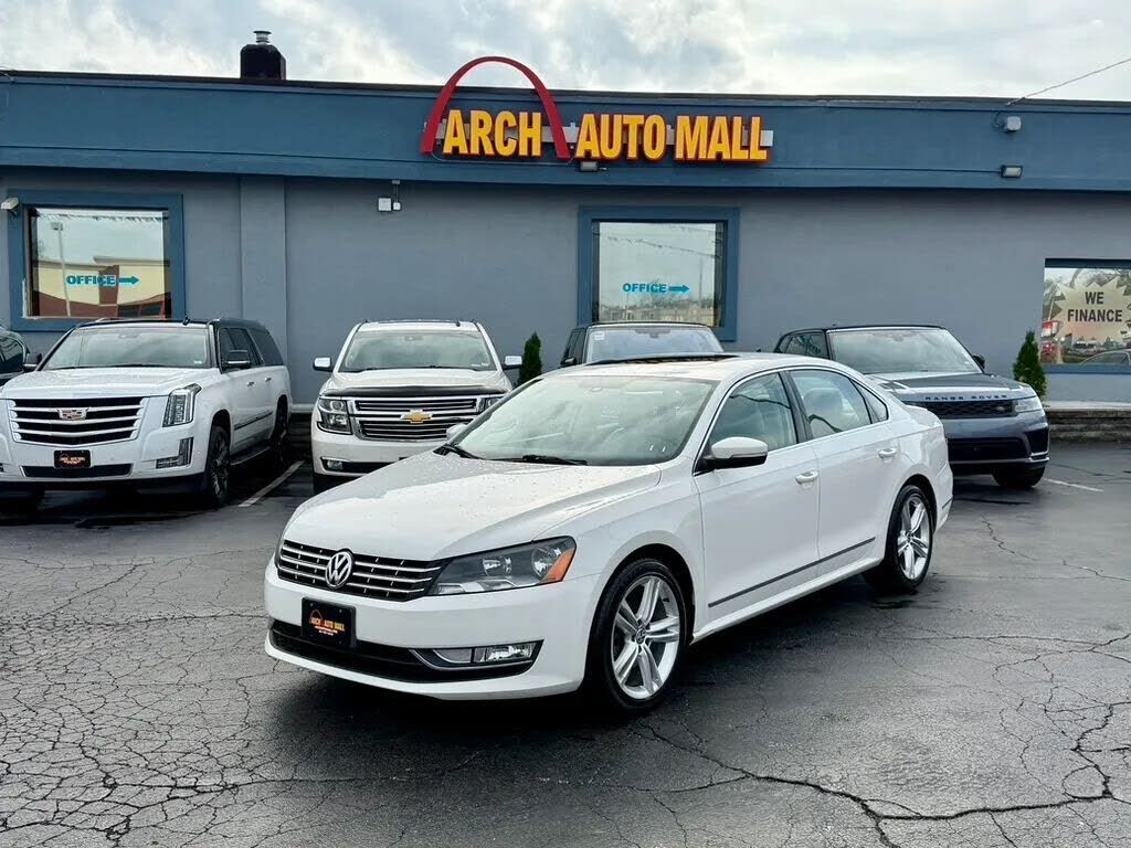 2014 VOLKSWAGEN Passat