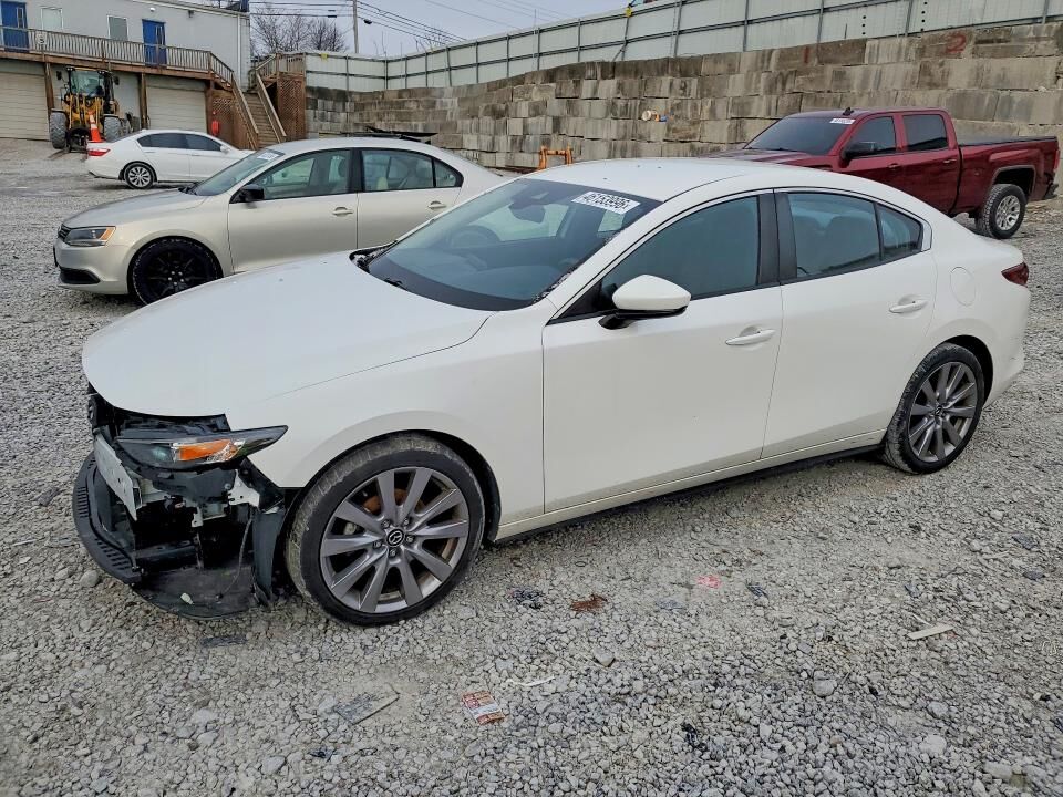 2020 MAZDA Mazda3