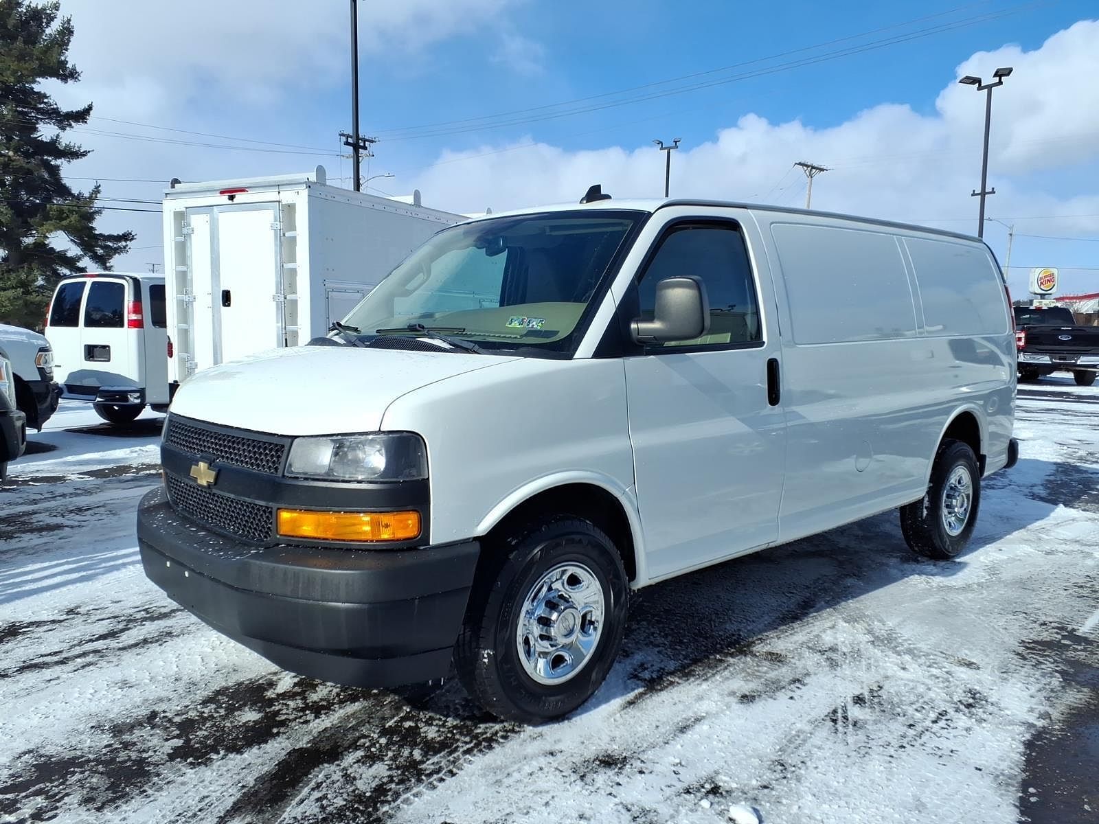 2019 CHEVROLET Express