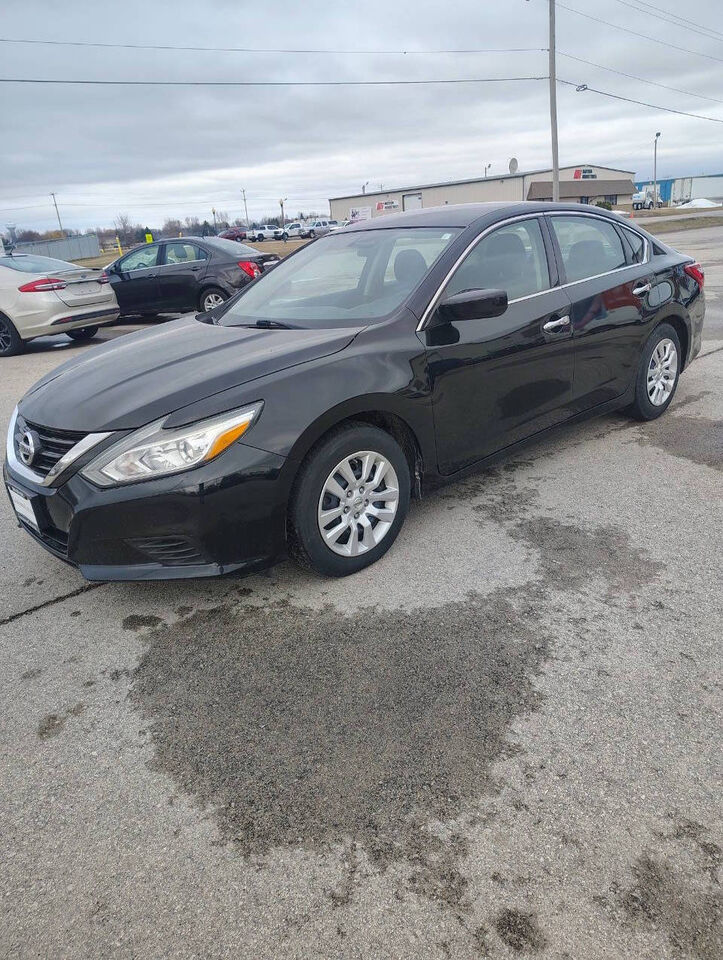 2017 NISSAN Altima
