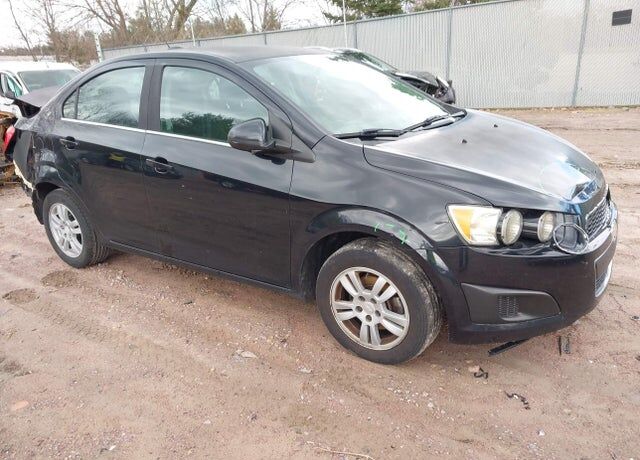 2015 CHEVROLET Sonic