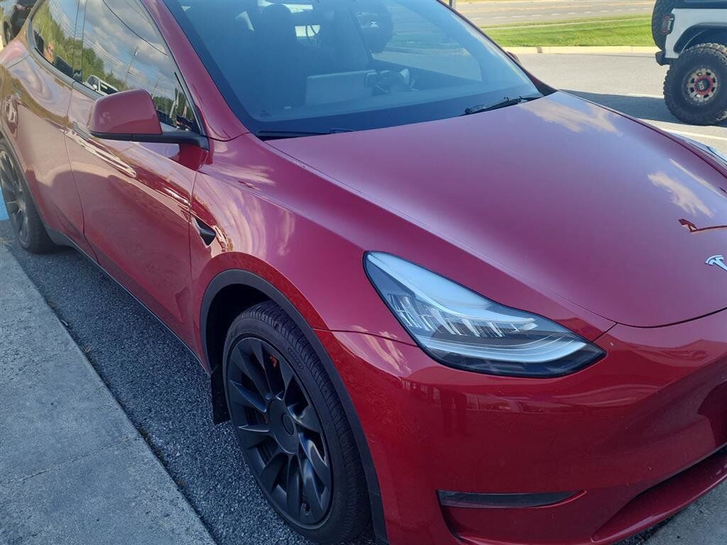 2022 TESLA Model Y