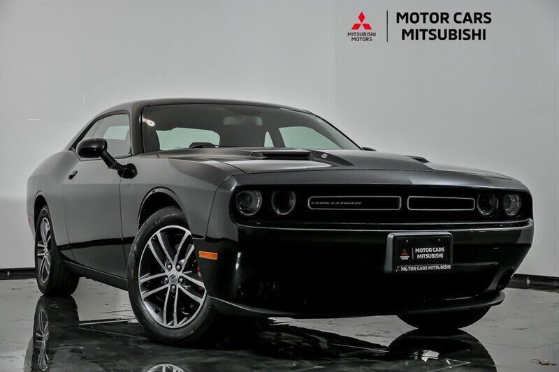 2019 DODGE Challenger