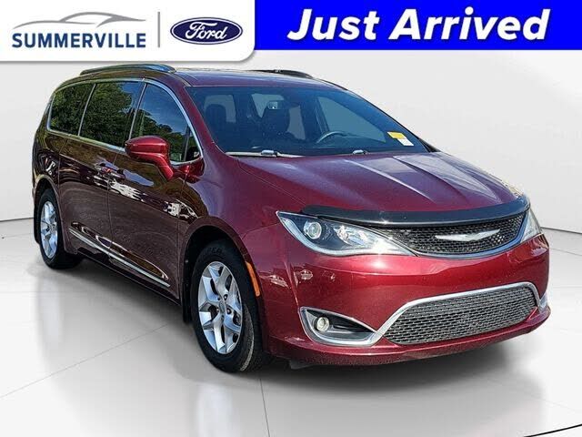 2020 CHRYSLER Pacifica