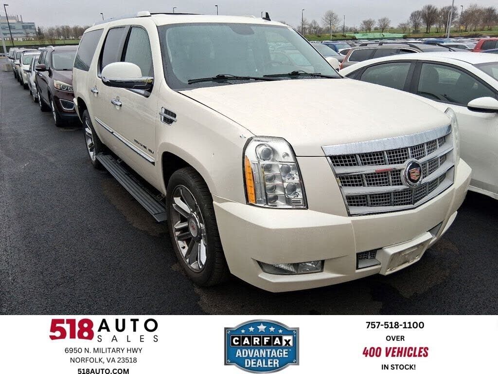 2013 CADILLAC Escalade