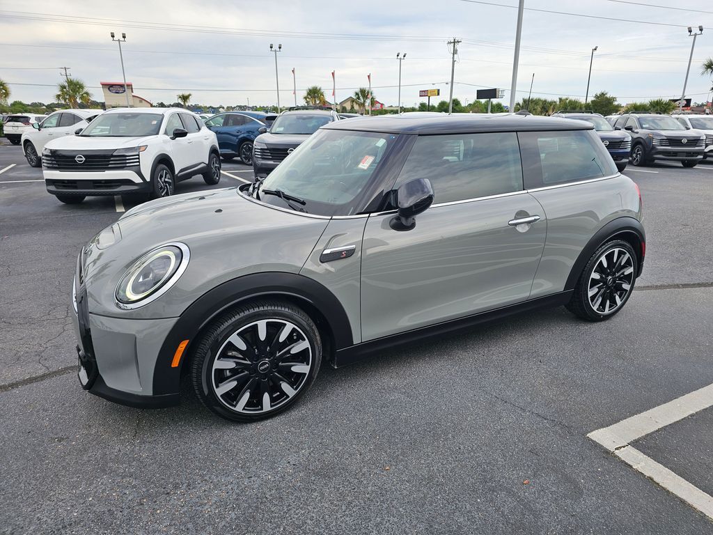 2023 MINI Hardtop