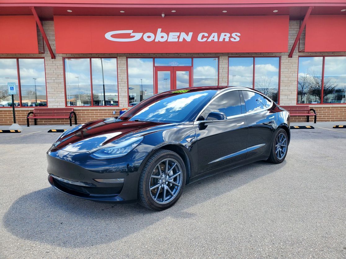 2018 TESLA Model 3