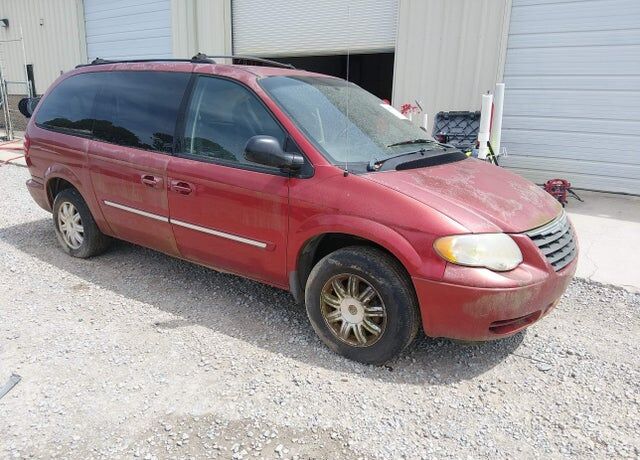 2006 CHRYSLER Town and Country