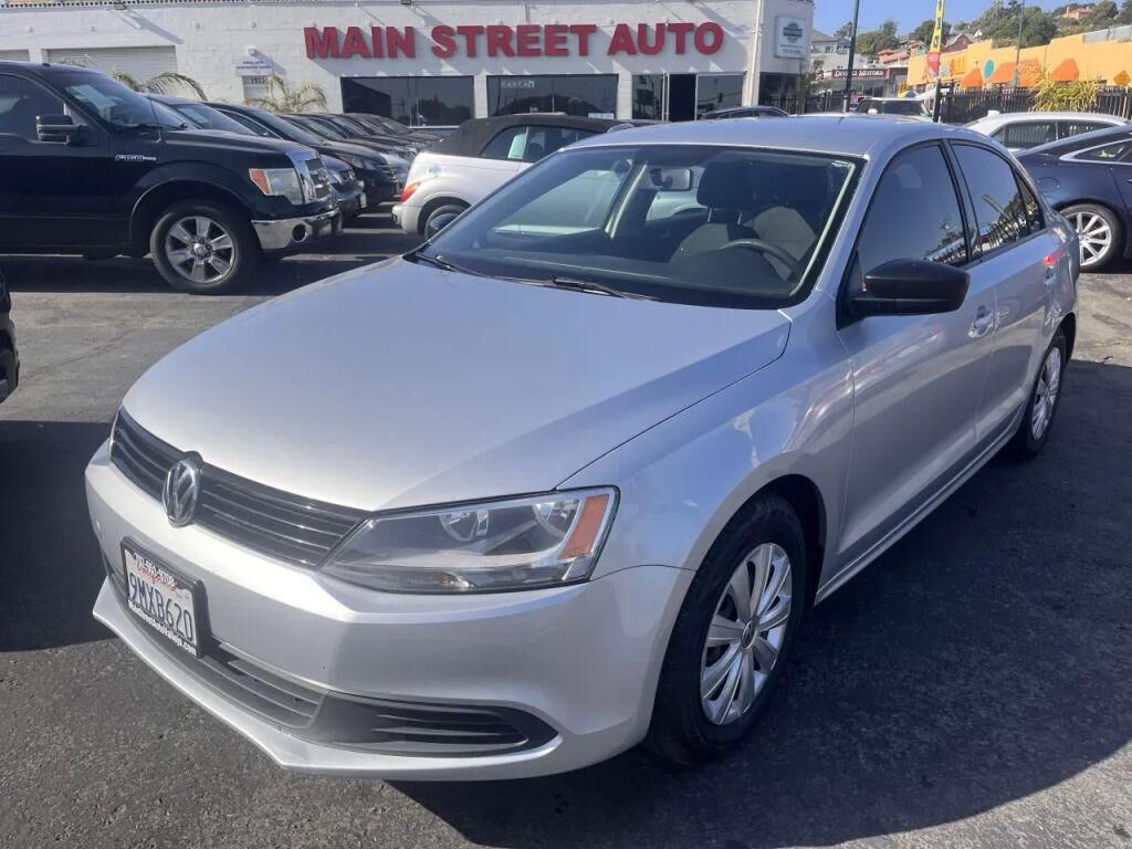 2014 VOLKSWAGEN Jetta