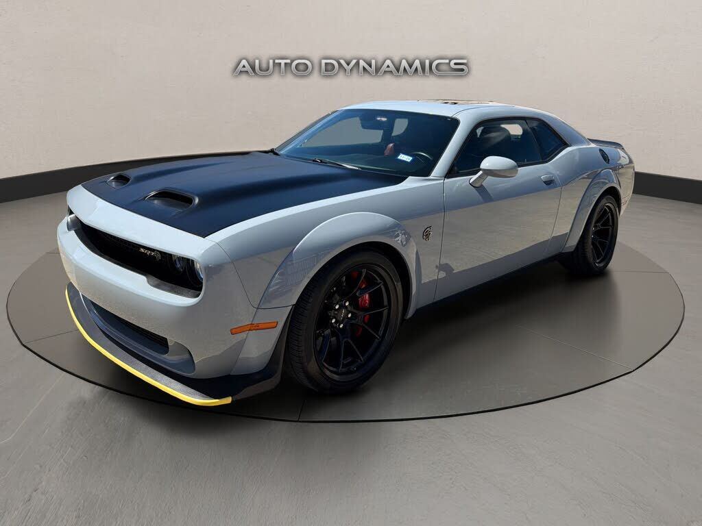2021 DODGE Challenger