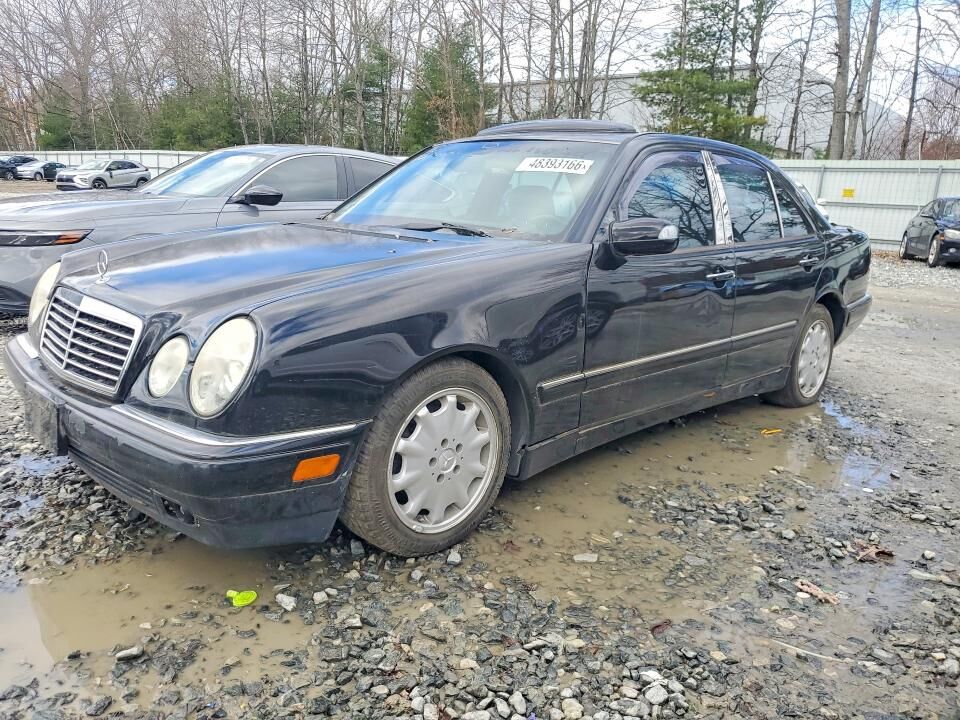 1996 MERCEDES-BENZ E-Class