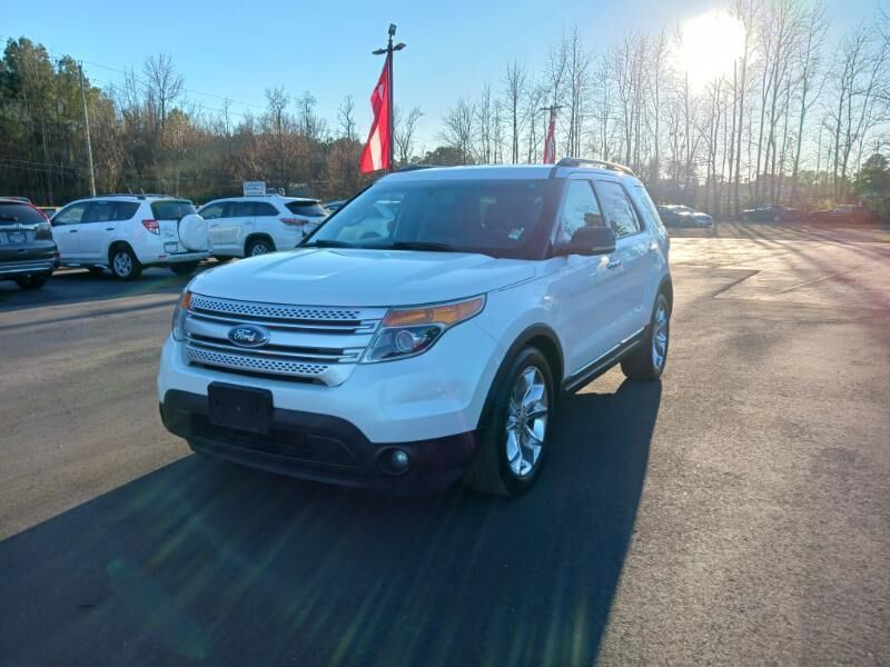 2011 FORD Explorer