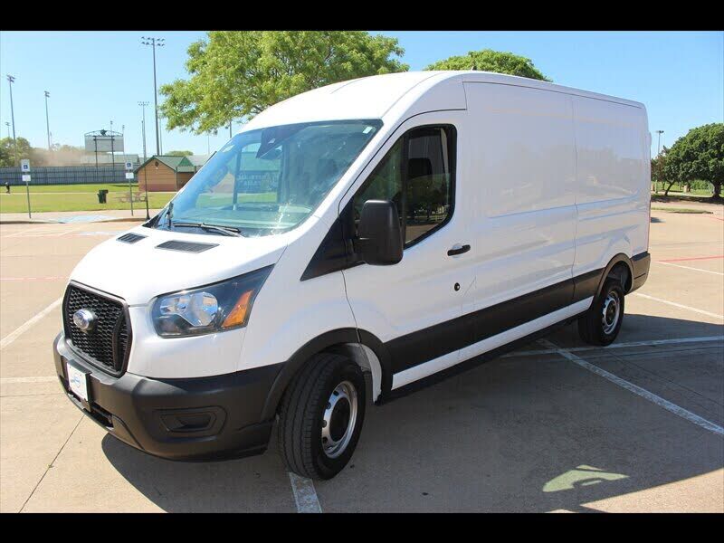 2023 FORD Transit