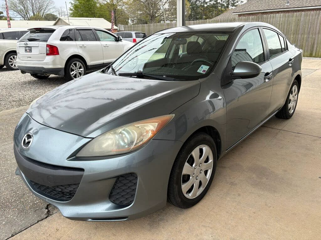 2013 MAZDA Mazda3