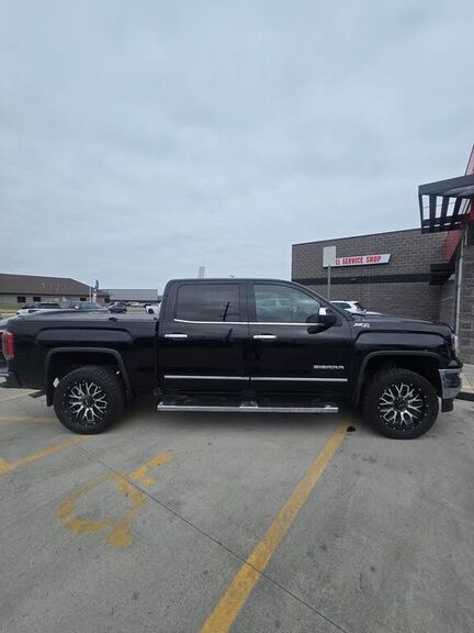 2017 GMC Sierra