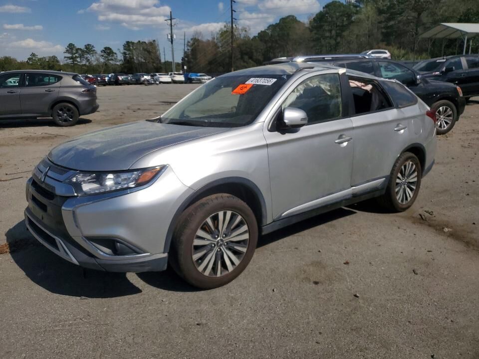 2020 MITSUBISHI Outlander