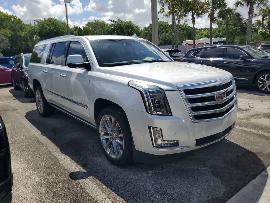 2018 CADILLAC Escalade ESV