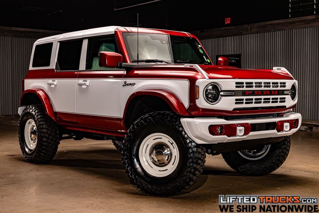 2025 FORD Bronco