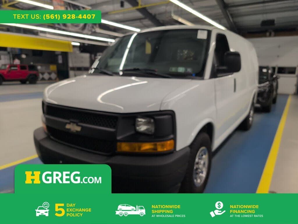 2017 CHEVROLET Express