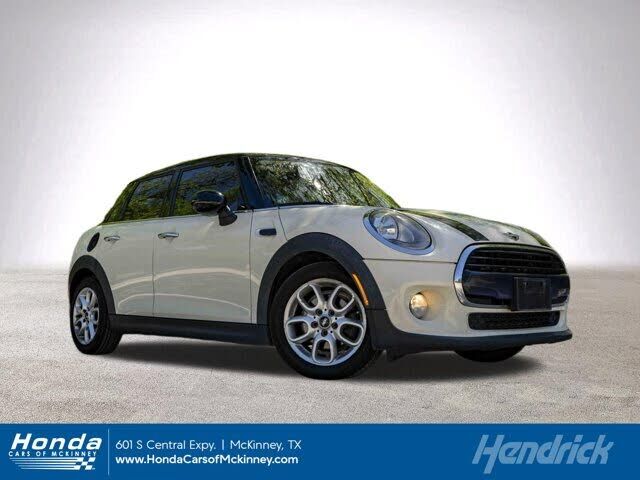 2017 MINI Cooper