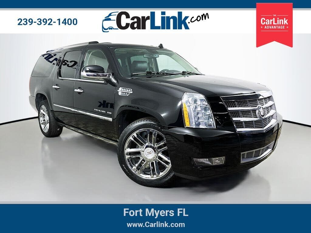 2011 CADILLAC Escalade
