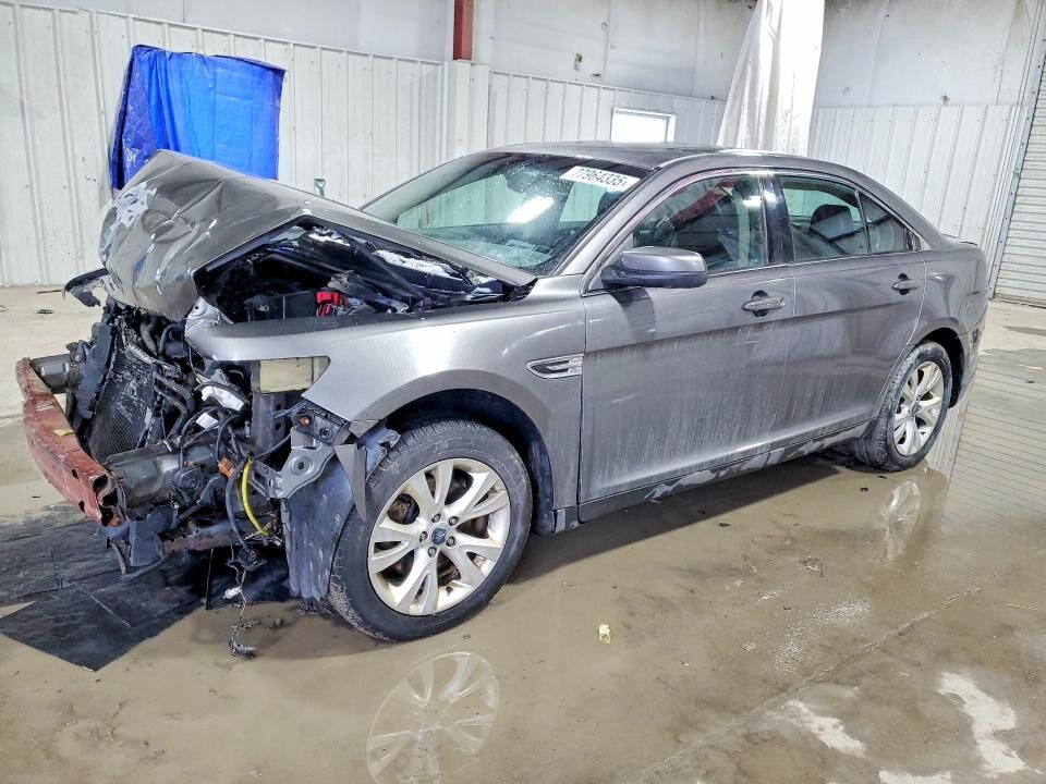 2011 FORD Taurus