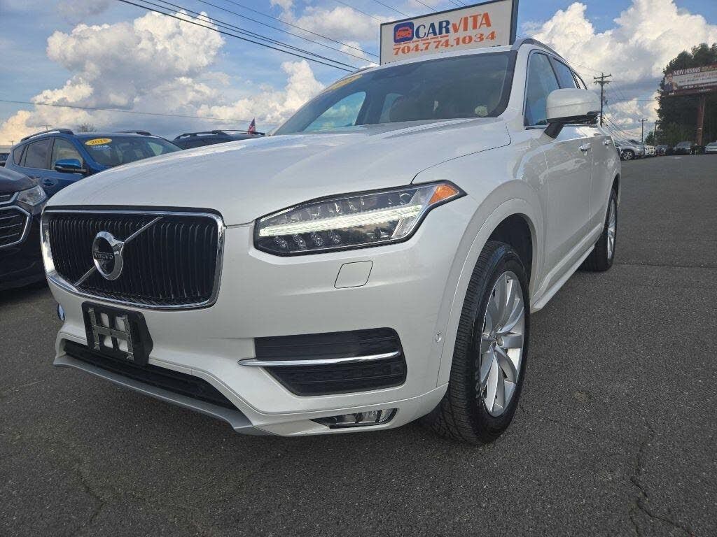 2018 VOLVO XC90