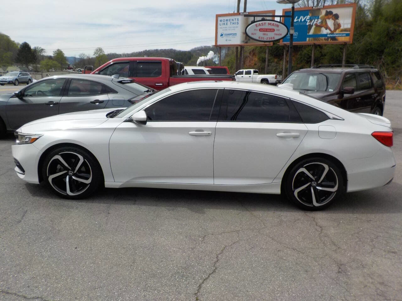 2019 HONDA Accord