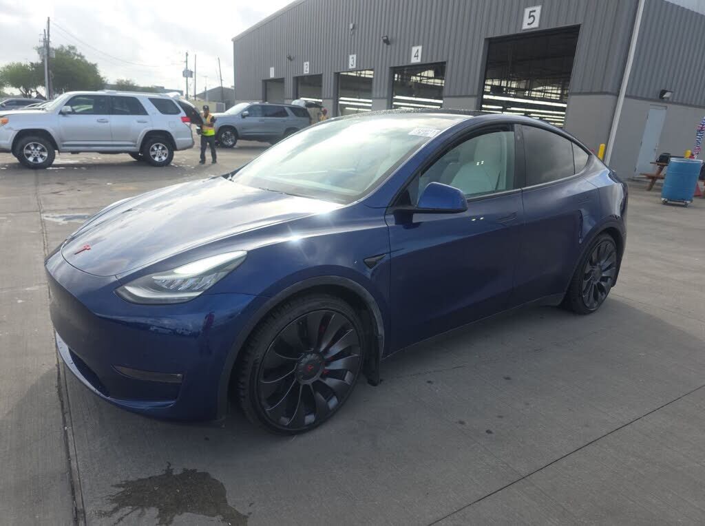 2020 TESLA Model Y