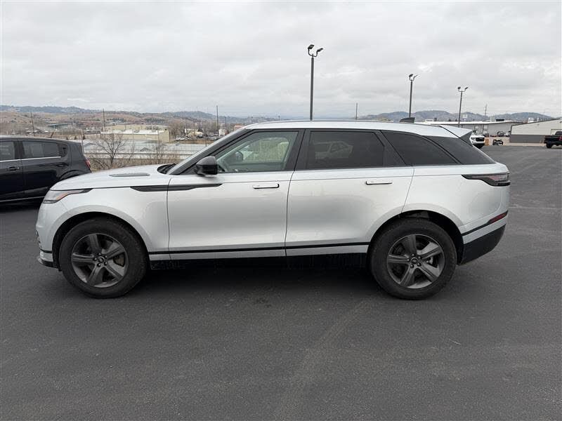 2025 LAND ROVER Range Rover Velar