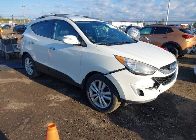 2012 HYUNDAI Tucson